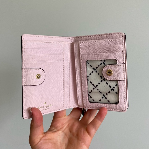 Kate spade pastel pink bifold wallet - Picture 1 of 3